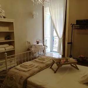 Live And Naples